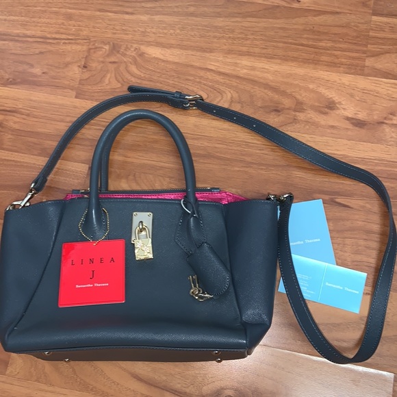 NWT Samantha Thavasa Linea J Crossbody Convertible Bag